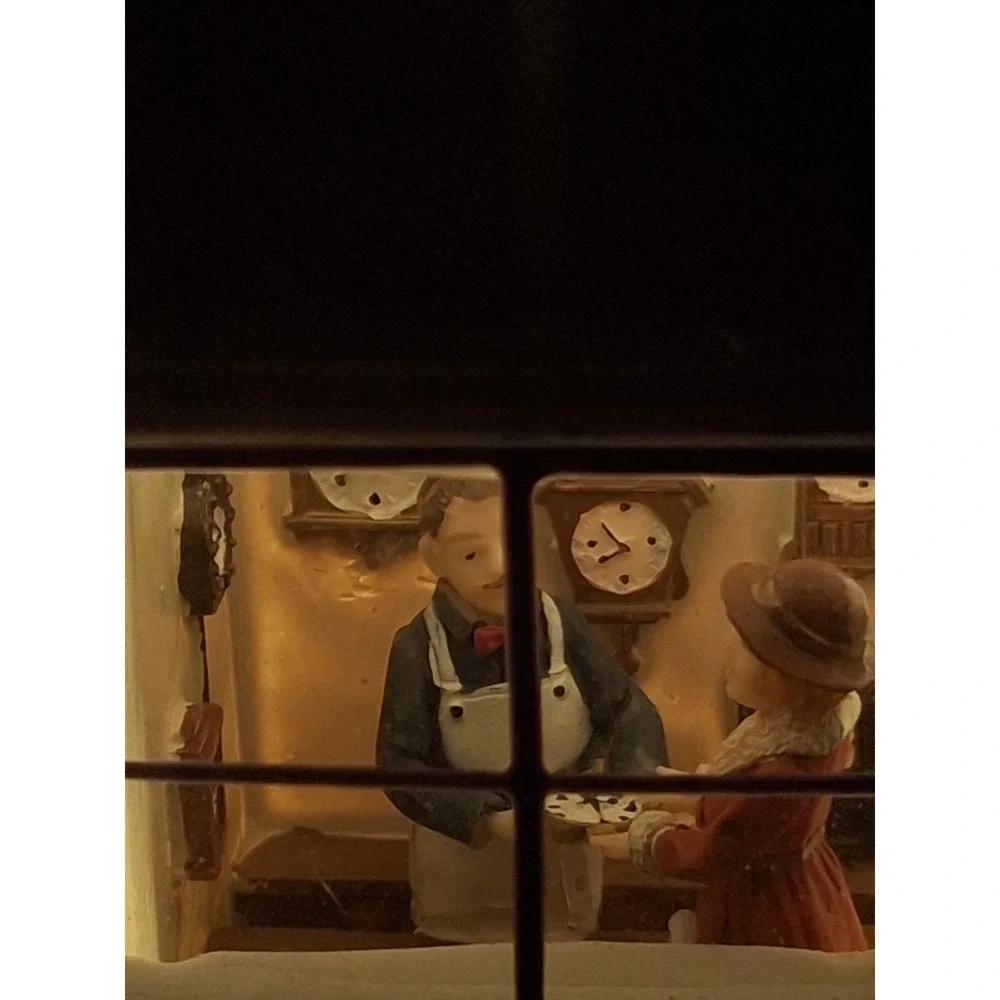 St. Nicholas Square Tick Tock Clock Shop 2009 Lighted W/ Interior Scene